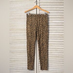 Pink Bv Victoria’s Secret Fashion Leggins. Size Medium. NWT. Leopard